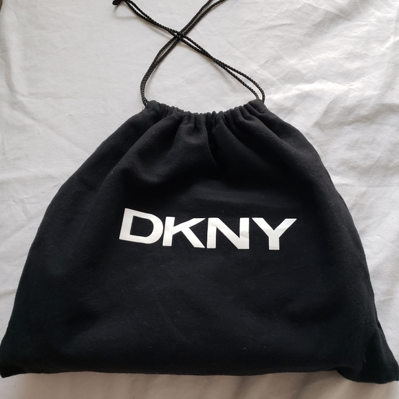 DKNY Black Leather Shoulder Bag - Picture 13 of 13